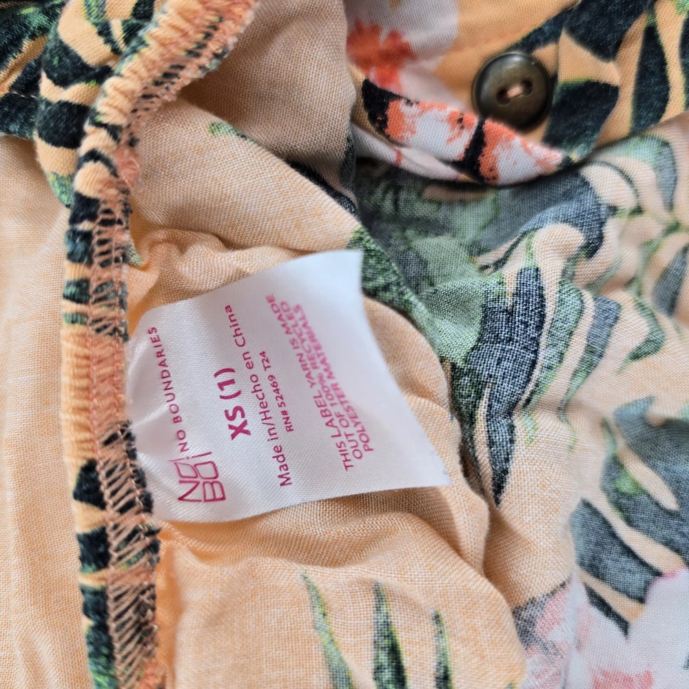No‎ Boundaries Tropical Floral Crop Top - Mustard and Green